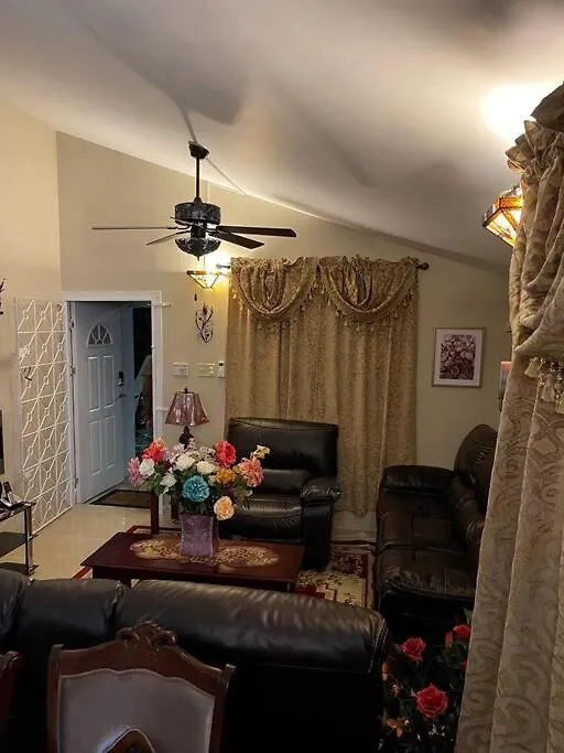 Holiday home Cheerful Two-Bedroom 1Bath, Wifi, Air Conditioning Montego Bay